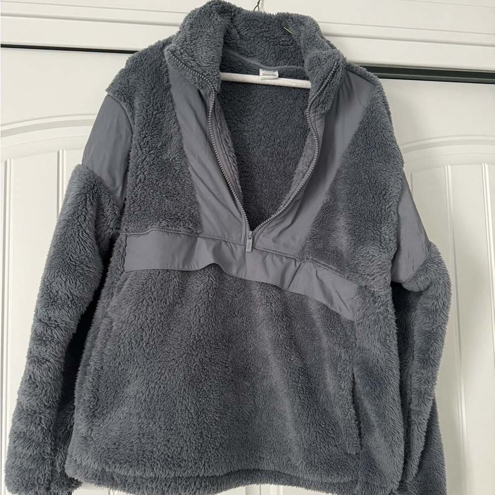 Victoria’s Secret Pink grey fleece
